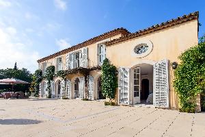 Maison villa en location saisonnière