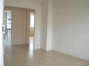 A LOUER ! 
Appartement F3 situé au 2ème étage sans…