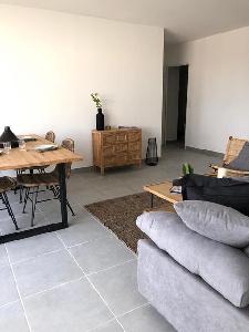 Juvignac : résidence contemporaine, avec belle esplanade…