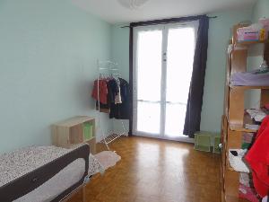 vente Appartement à vendre  ()