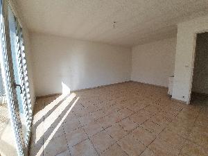 vente Appartement à vendre  ()