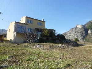 Villa 4 pièces 120 m² et 1500 m² de terrain